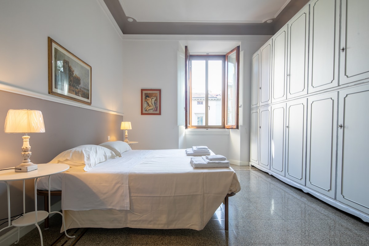 Santa Maria Novella 4间卧室