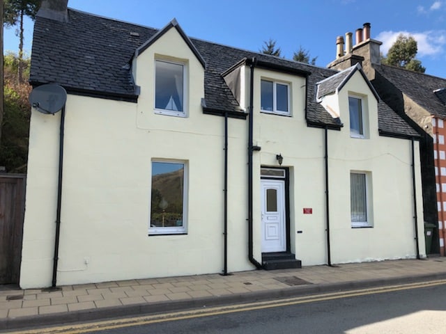 Brightwater Cottage-Portree