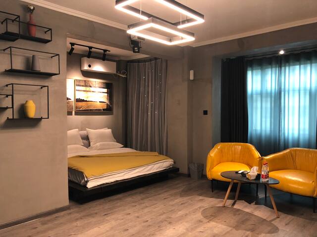 兰州市兰州市第一人民医院-急救中心旅游攻略_地址_住宿推荐_民宿-air