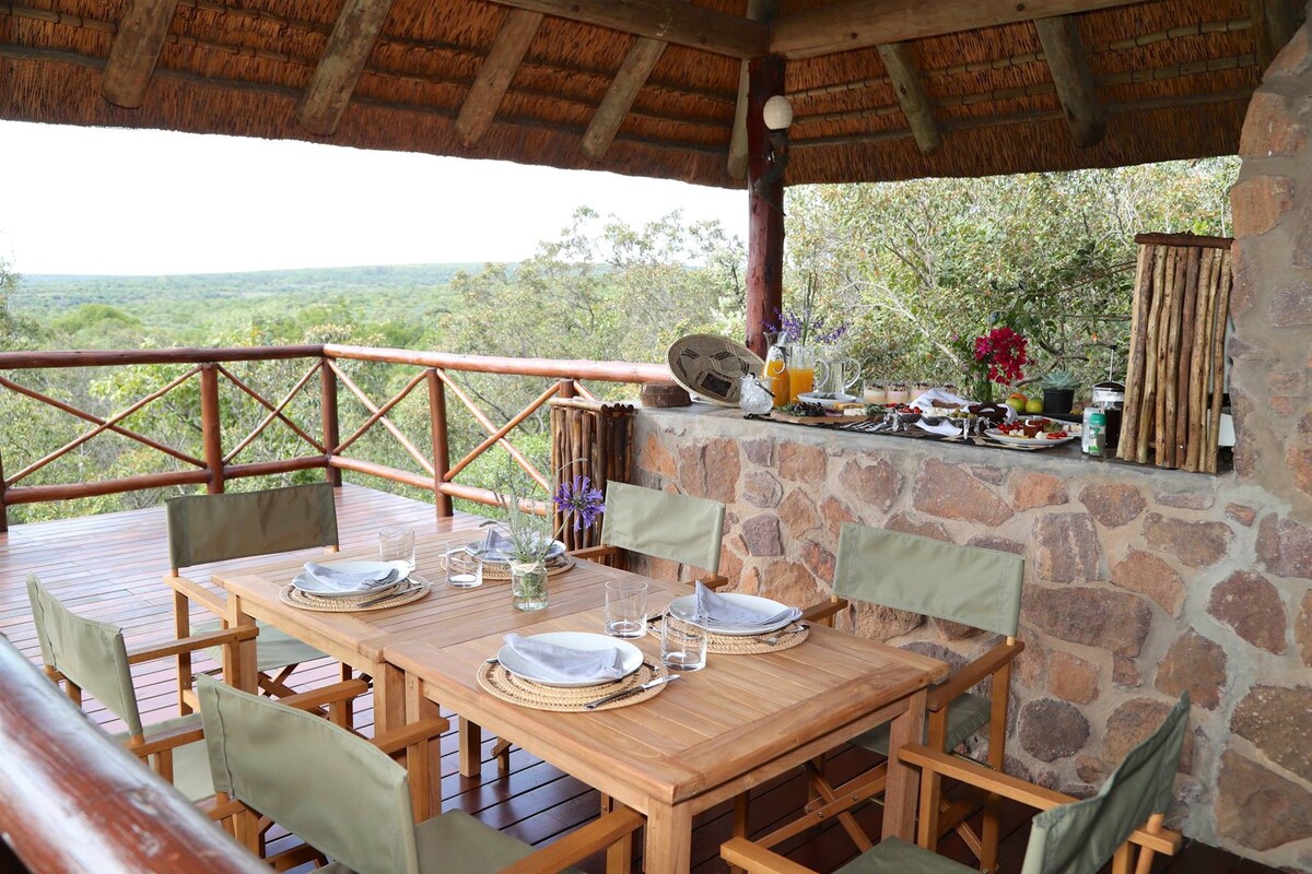 Itemoga Game Lodge