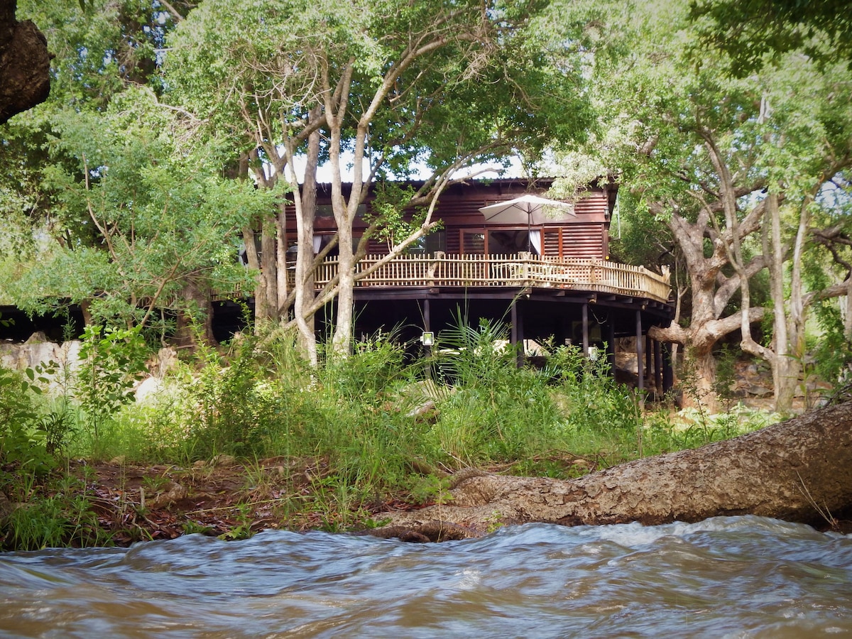 布莱德河木屋（ Blyde River Log House ）