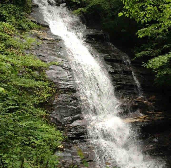 Bearfoot Falls: Private 110-ft waterfall, 5* Views