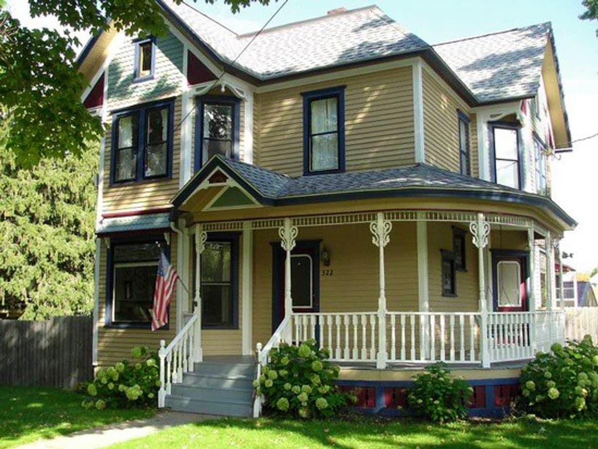 Charming Historic Home est. 1898