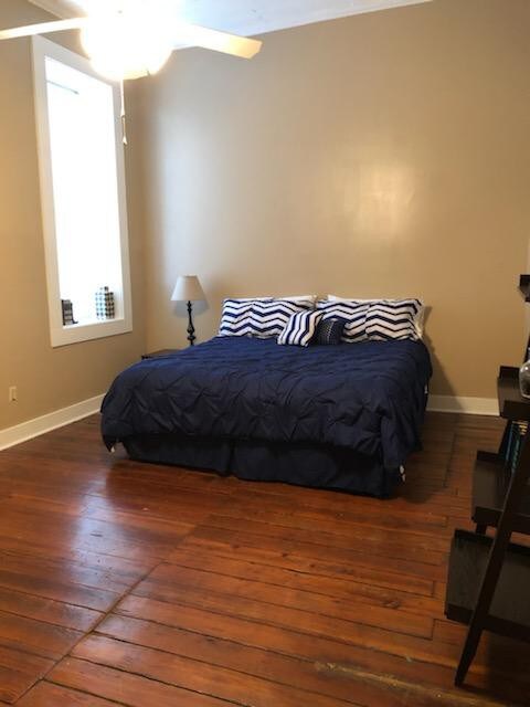 Downtown Meridian historic 1 bed, 1 ba 1100 sqft