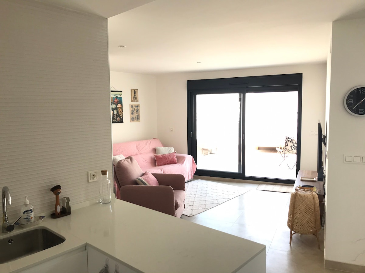 Luxe appartement, jacuzzi, privé terras & parking