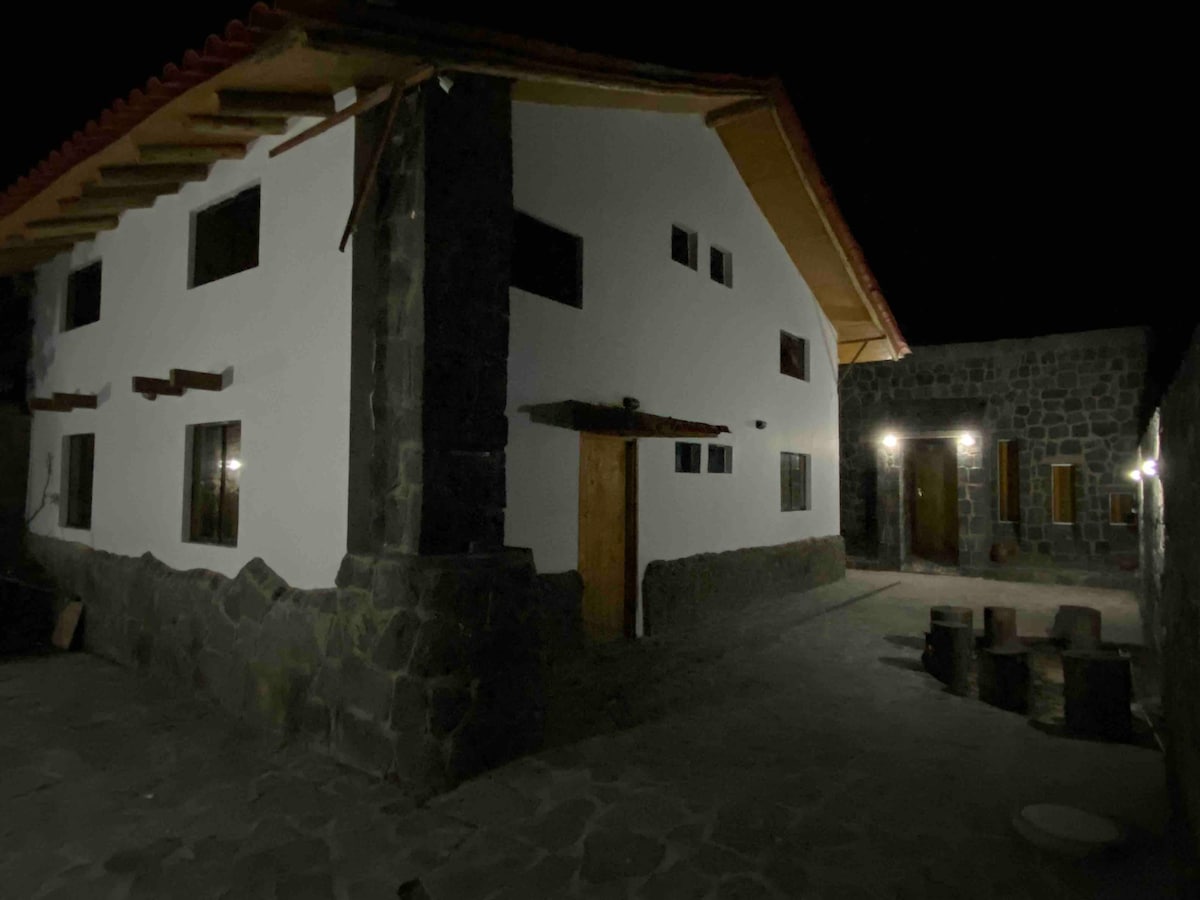 Casa - Chivay _ Cañón del Colca _ Yanque 12 PAX