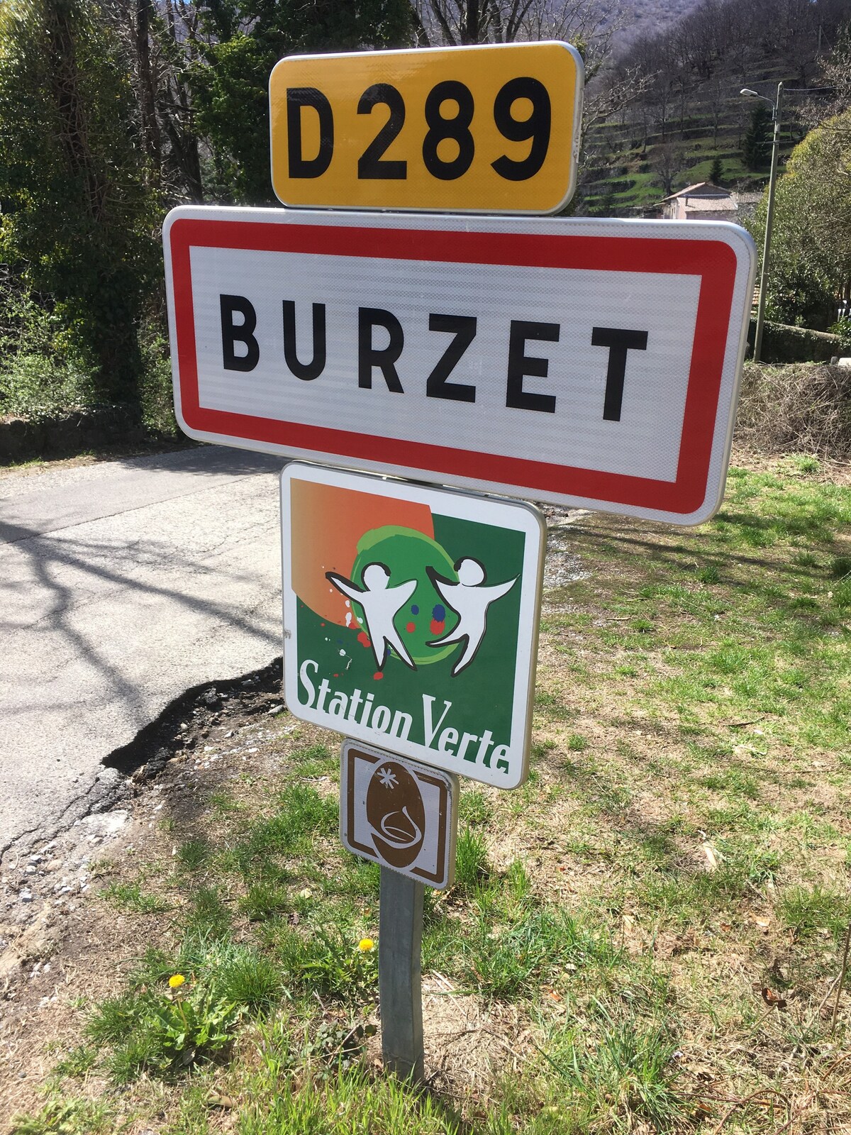 @ Burzet "La Châtaigneraie"