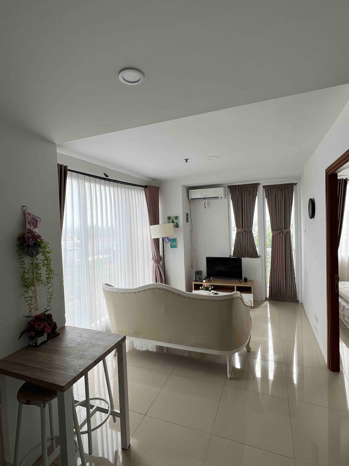 Sewa Apartemen Harian/Mingguan/Bulanan (B1)