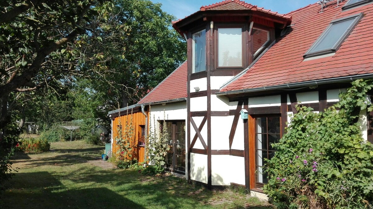 HI: Haus Ganz/Innenhof 16+x P: Sommerhof Spreewald