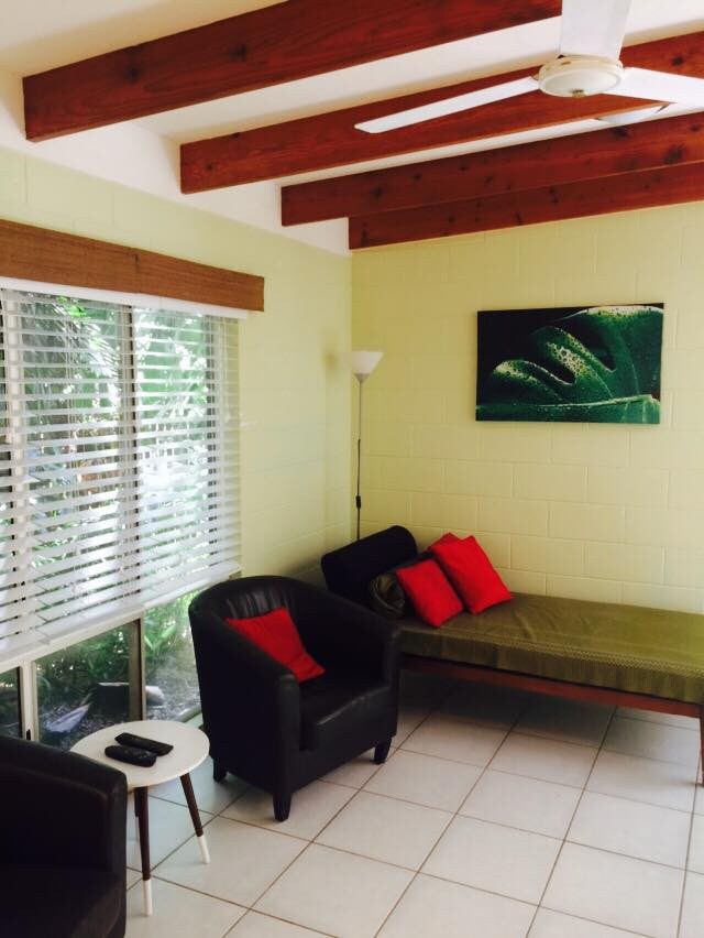 Cairns Beaches Private Apartment - Toby's Retreat