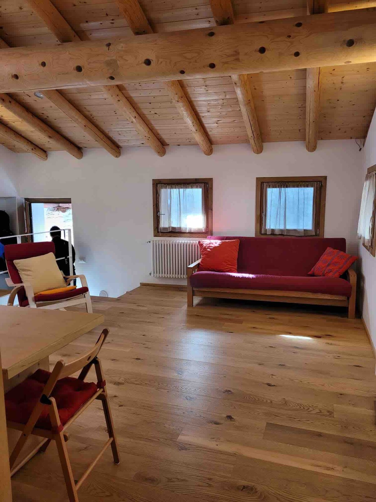 位于Primolo的舒适3卧室度假木屋