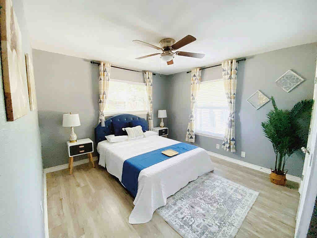 5802S1 RiverWalk Lackland AirForce Base SeaWorld