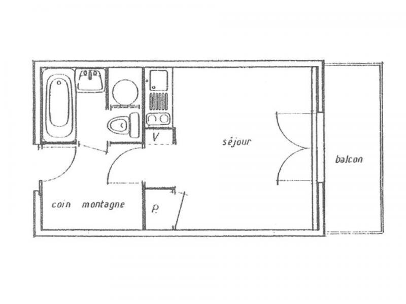 带泳池的Glieres Bourg Saint Maurice单间公寓