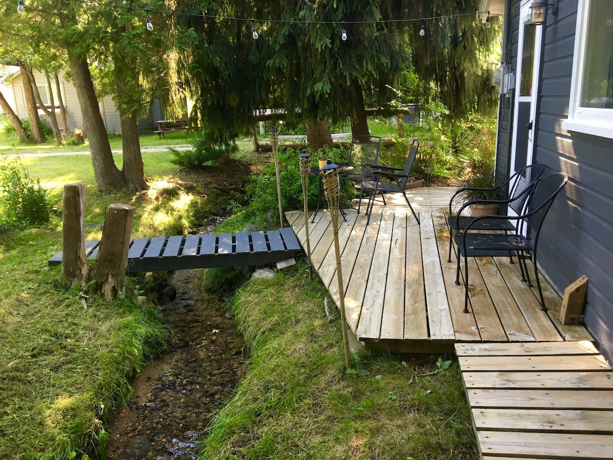 Stream-side Cottage by Lake Leelanau Beachfront