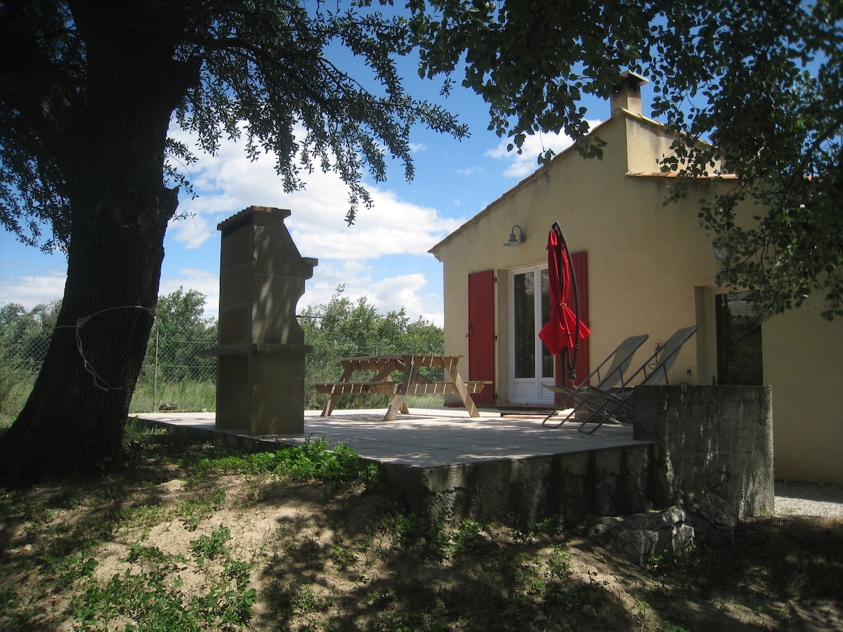 Gîte avec piscine la Cabre ***