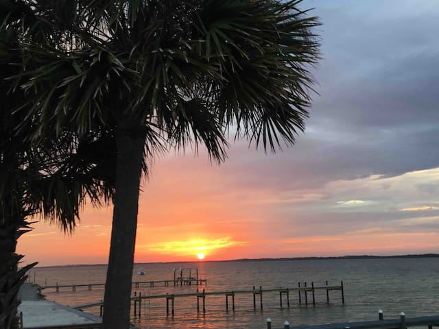 彭萨科拉海滩(Pensacola Beach)的民宿