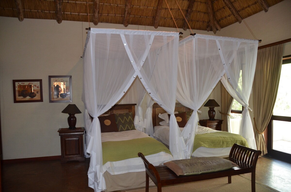 Zimswazi Lodge