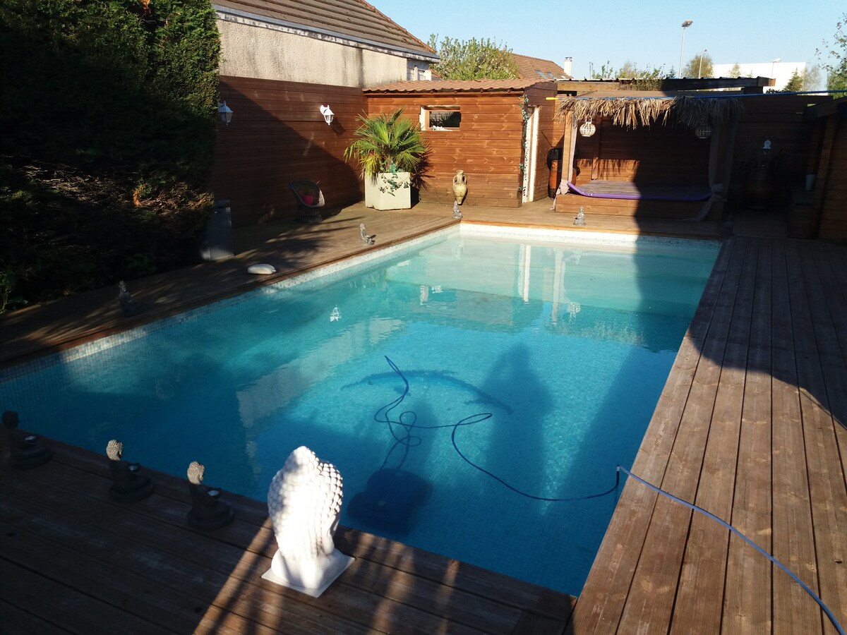 Villa Zen Piscine 10 pers à Pau Montagne et Océan