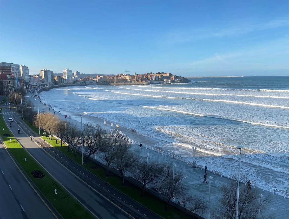 景观优美的海景。 位于吉戎市中心。海滩