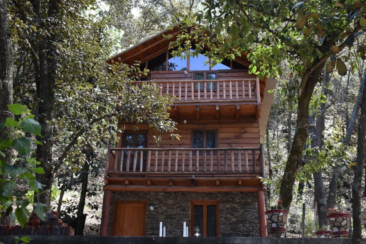 Huasca de Ocampo的「El Zembo」小木屋