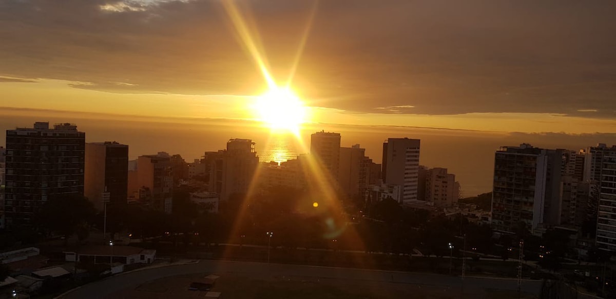 利马巴兰科公寓（ Lima Barranco Apart ） ，海景和便利设施