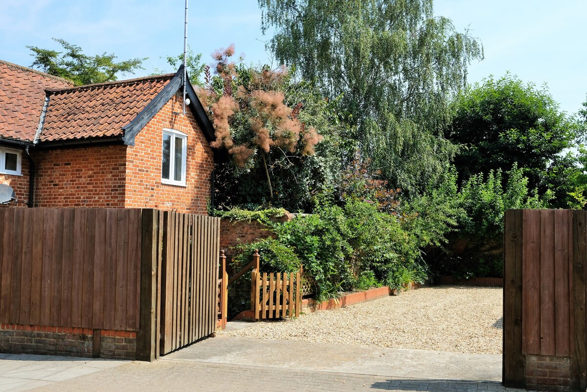 The Coach House, Sparhawk Street, Bury St Edmunds