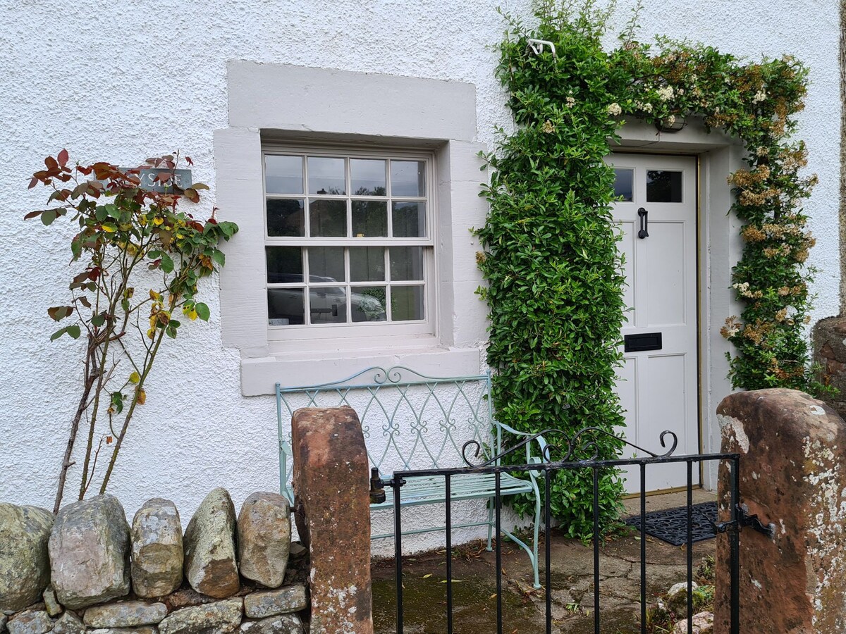 Cumbrian Cottage ，伊甸谷和湖泊区