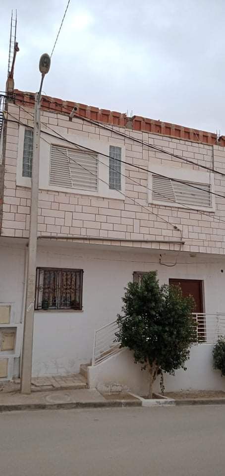 Gafsa ：超级奢华的现代化家具公寓。
