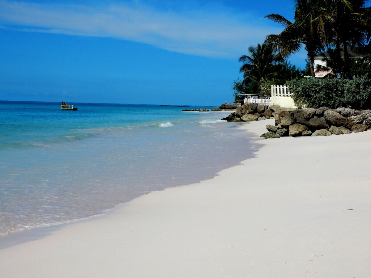 Sea Gaze Apartment, On the Beach, Barbados