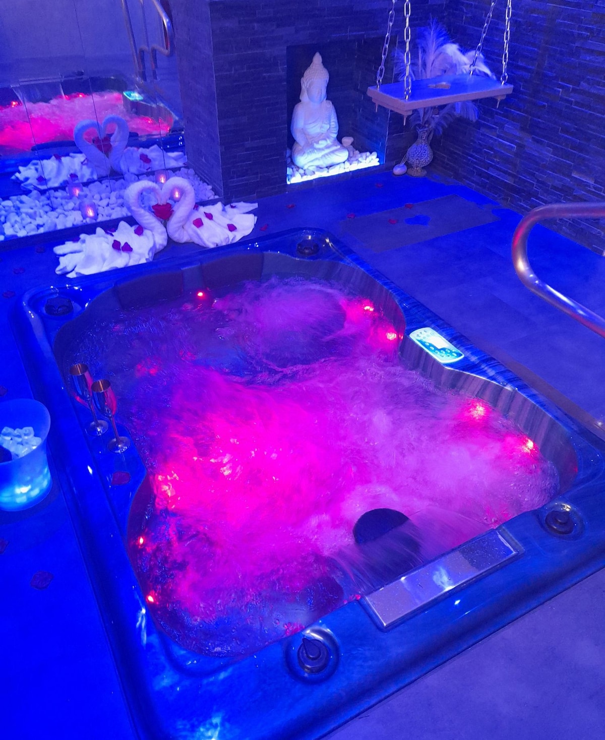 Suite romantique avec jaccuzzi privé