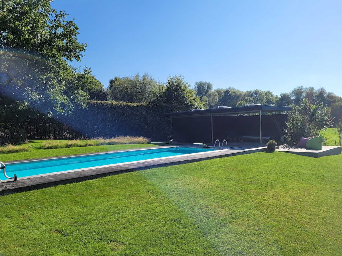 Jolie villa avec piscine dans le Pays de Herve