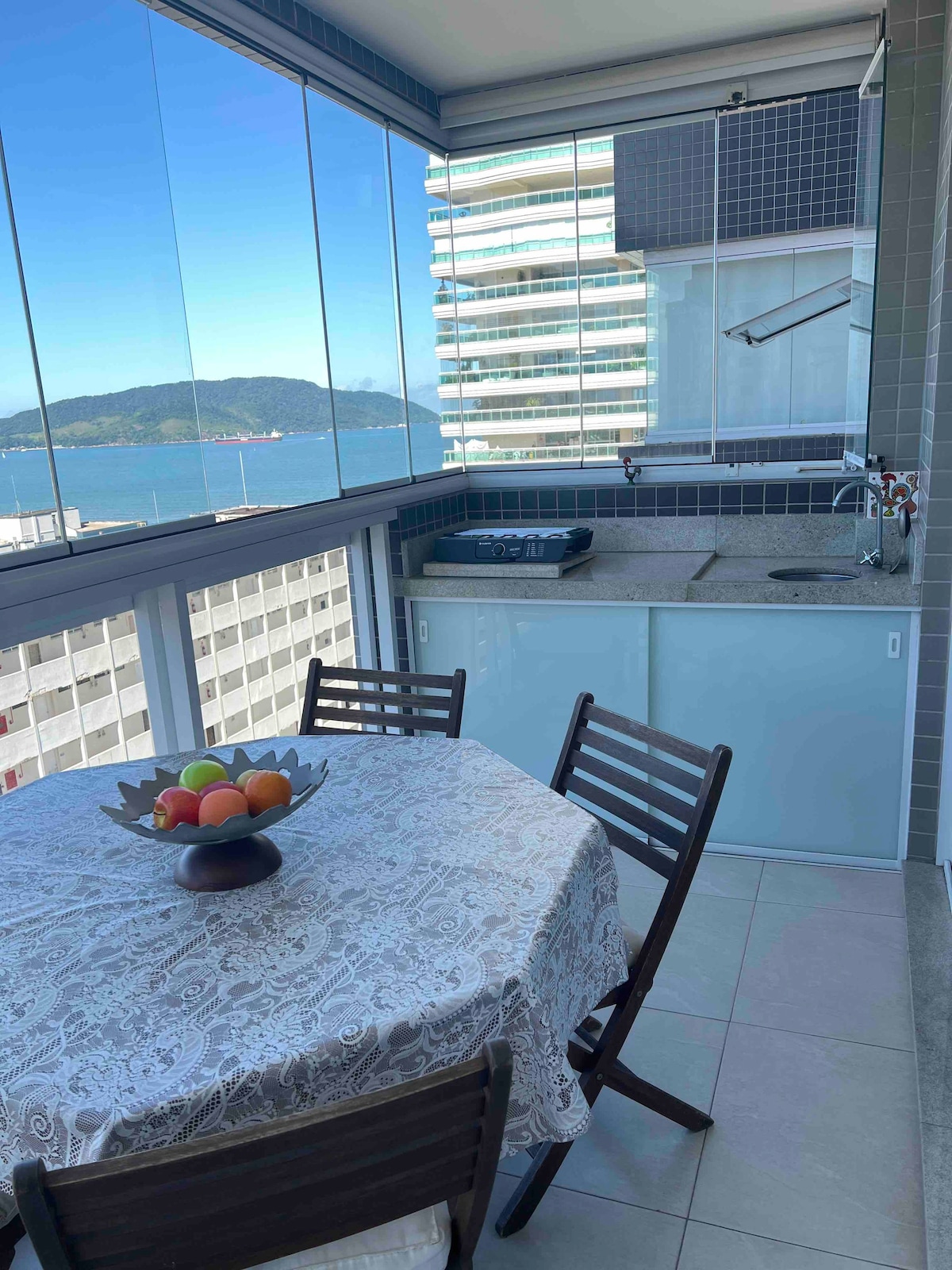 Apt Santos Lindo com Varanda Gourmet vista MAR