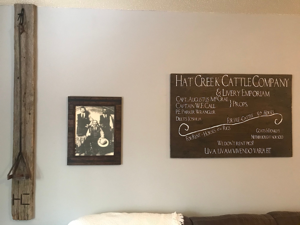 The “Hat Creek Condo” - added parking options!