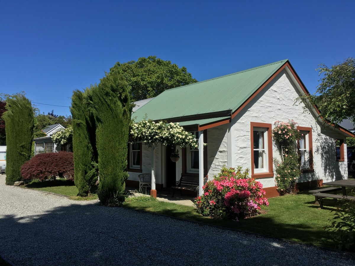 Settlers Cottages Arrowtown - Sleeps 2