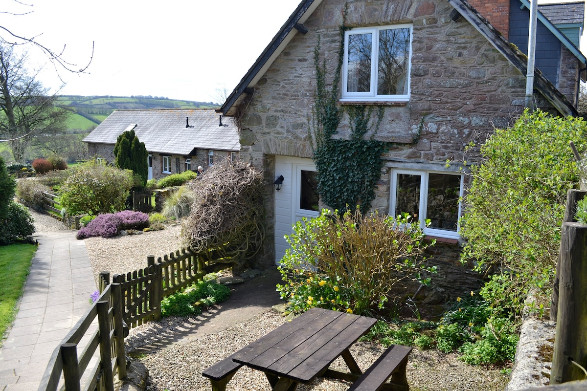 Stable Cottage at Little Quarme Cottages, Exmoor