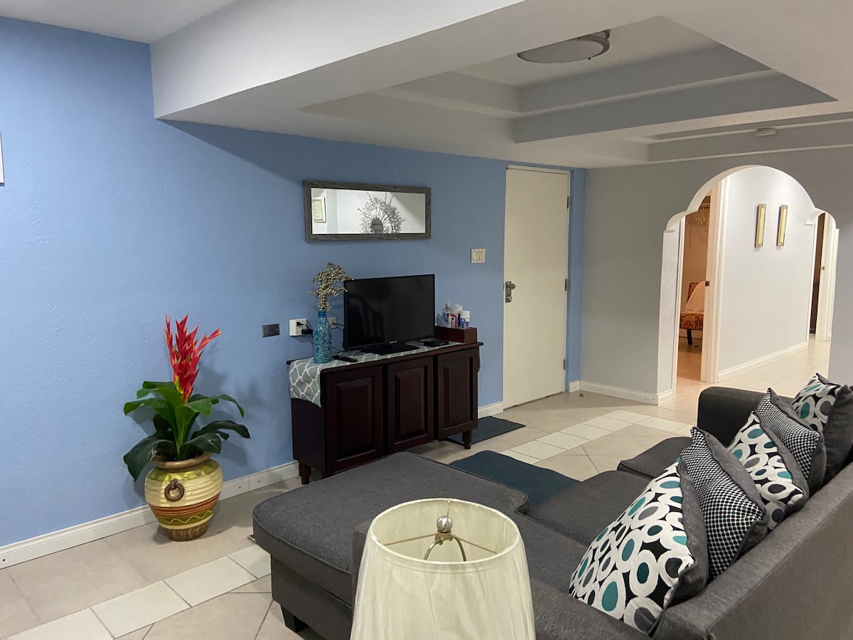 新装修的家庭公寓-Casa Fabro Belize