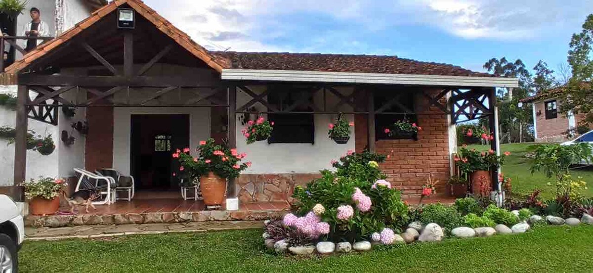 Country-side Home in Mesa de los Santos