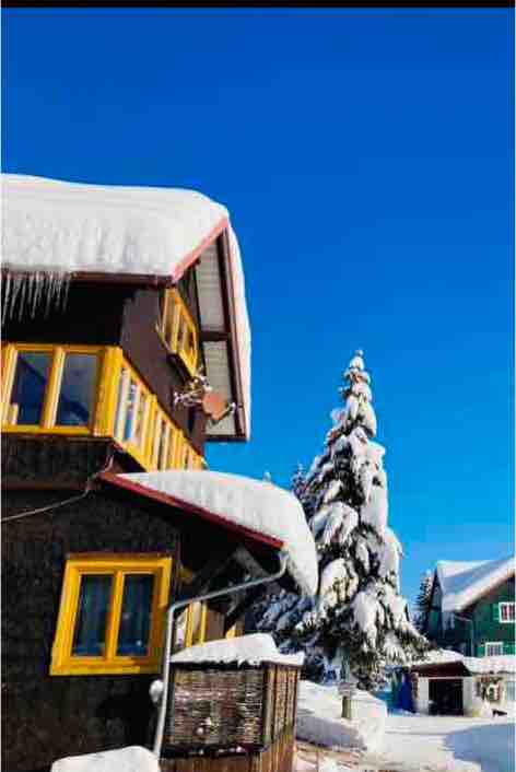 Enzian: Ski In&Out mit traumhafter Bergsicht