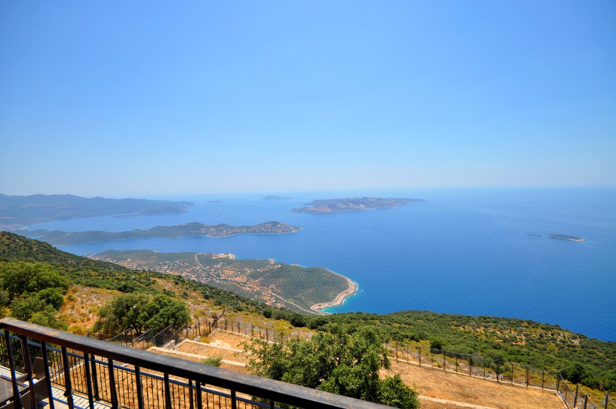 Private Villa with an extreme view-Villa İzne