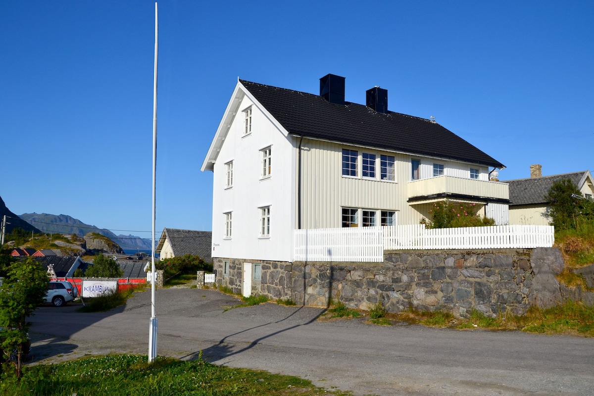 庄园别墅-「Olstinden」客房， Hamnøy Reine