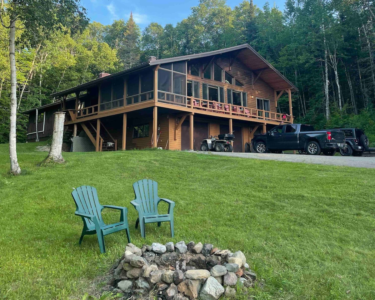 Northern Star Lodge's Main Floor