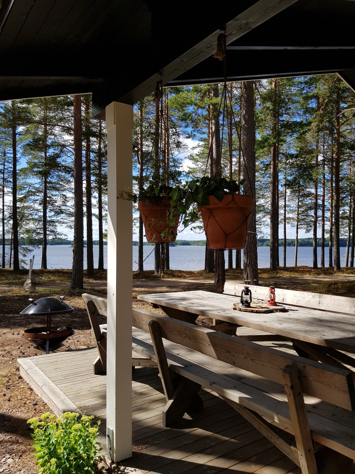 位于Dalälven ，设备齐全的小木屋。