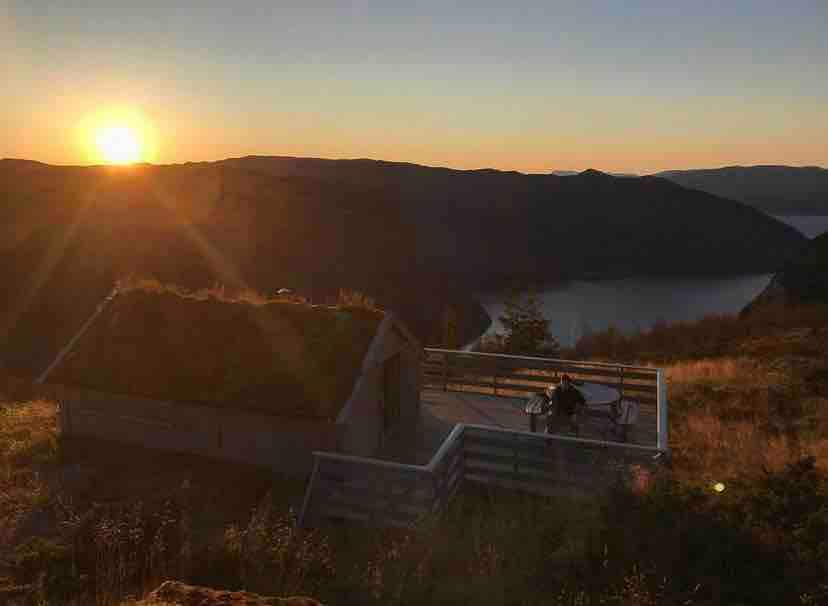 在Sognefjorden沿线的山区住宿？