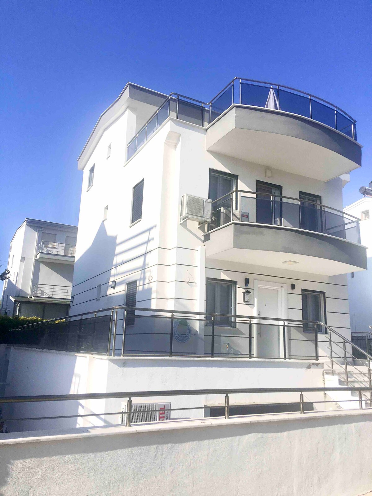 Villa with a Private Pool in Kusadasi
