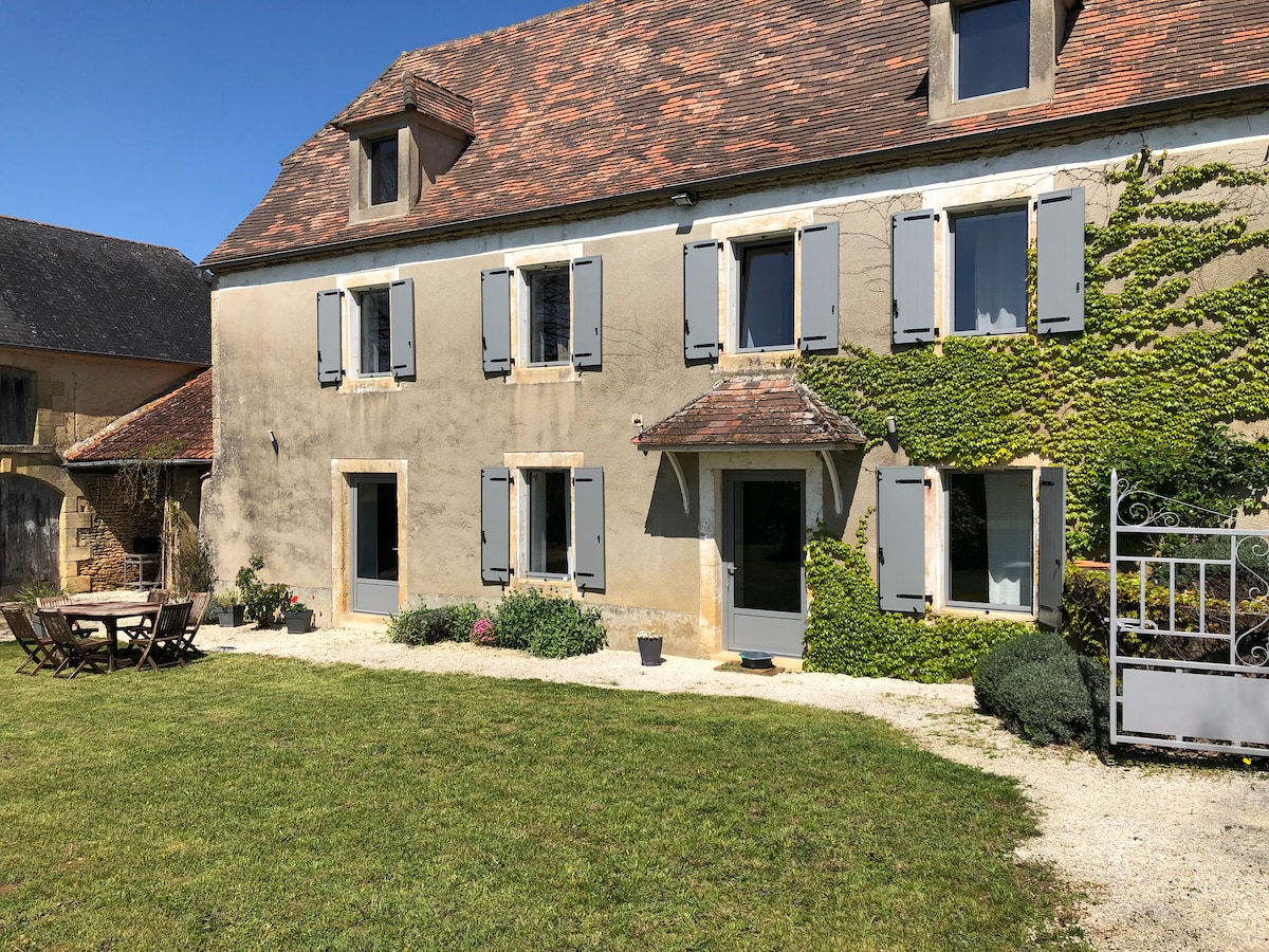 Charme et design en Perigord Noir.