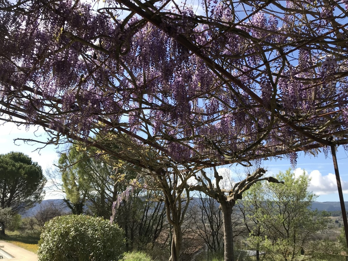 别墅，俯瞰卢贝隆（ Luberon ）