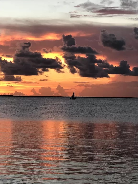 Modern Nautical Townhome at Moonbay Key Largo