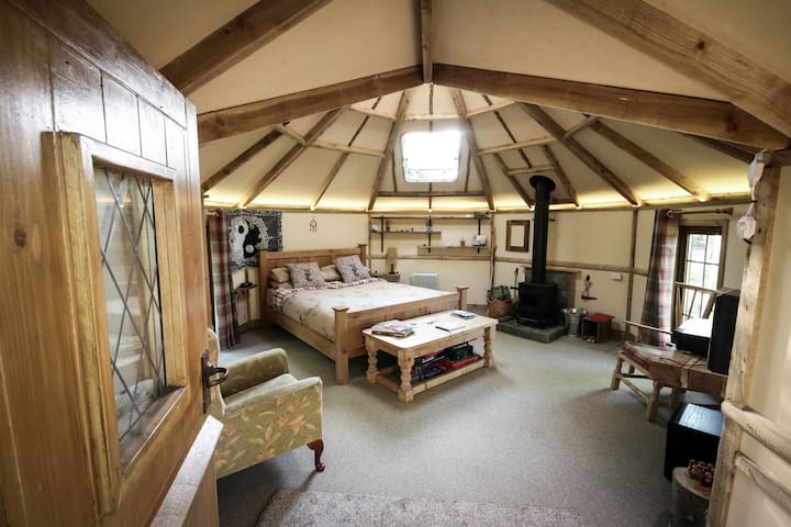 诺顿甘蔗茅屋民宿