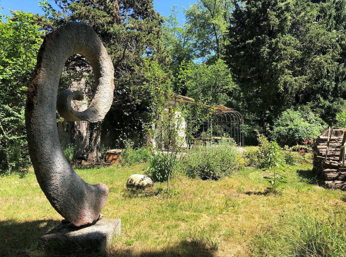 Le Petit Nid Écologique du Moulin de Galangau