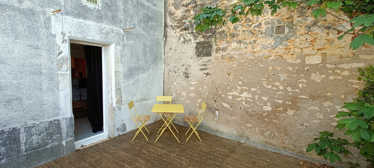 Maison calme avec terrasse